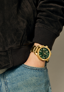 51-30 Chrono - Gold / Green Sunray View 9