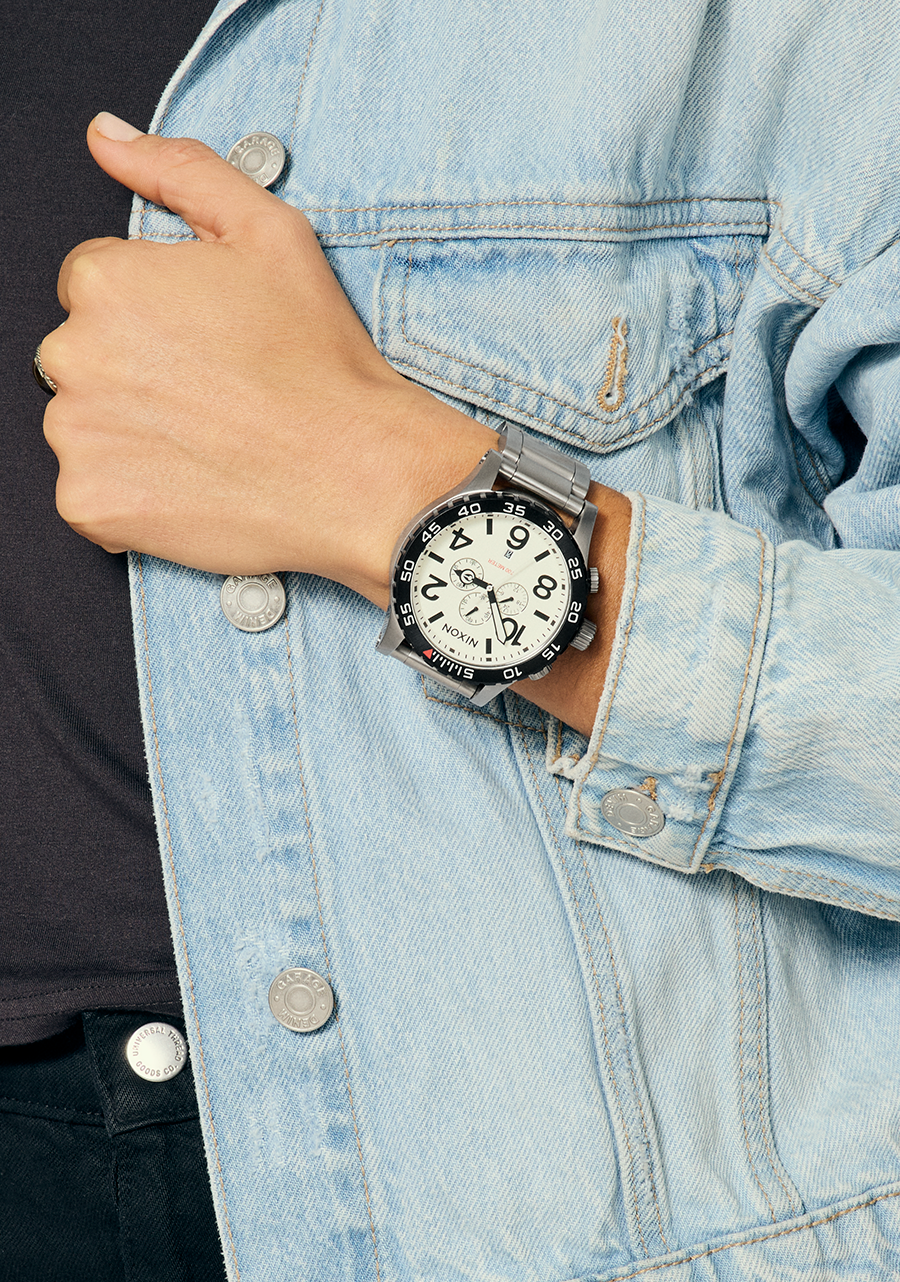 51-30 Chrono - Silver / White Lume View 11