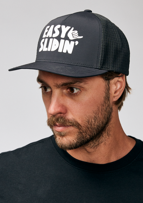 Slidin Trucker - Black